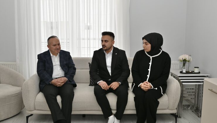 Vali Fidan, Gazi Şahin ve Ailesinin Bayramını Kutladı