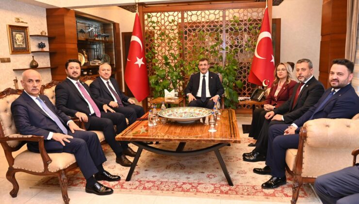 Cevdet Yılmaz Nevşehir’de Ziyaretlerde Bulundu