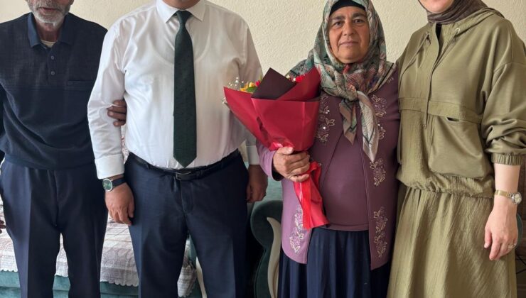 EĞİTİM CAMİASI ANNELER GÜNÜ DOLAYISIYLA VEFA ZİYARETLERİ GERÇEKLEŞTİRDİ