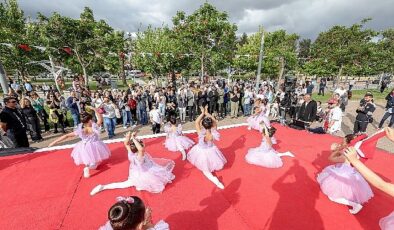 Bayraklı’da gençler Gençlik ve Spor Festivali’nde buluştu