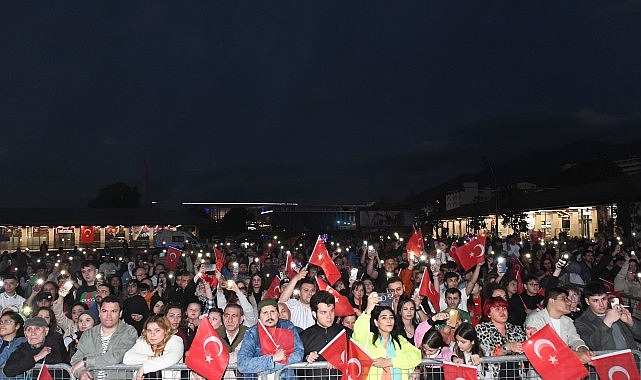 Osmangazi’de 19 Mayıs coşkusu konserlerle doruğa çıktı