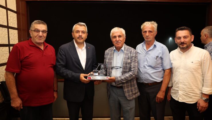 Rize’de Yağmurun Altında, Çayın Kalbinde