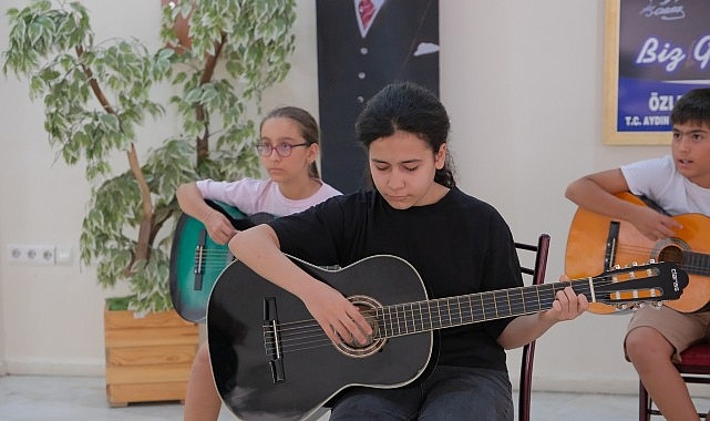 Başkan Çerçioğlu’ndan Geleceğin Müzisyenlerine Destek: Aydınlı Çocuklar Yaz Tatilini Müzikle Geçiriyor