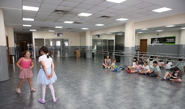 Küçükçekmece’de birbirinden eğlenceli yaz atölyeleri