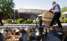 Nevşehir’de Tarihi Kale, Antika Pazarıyla Buluştu