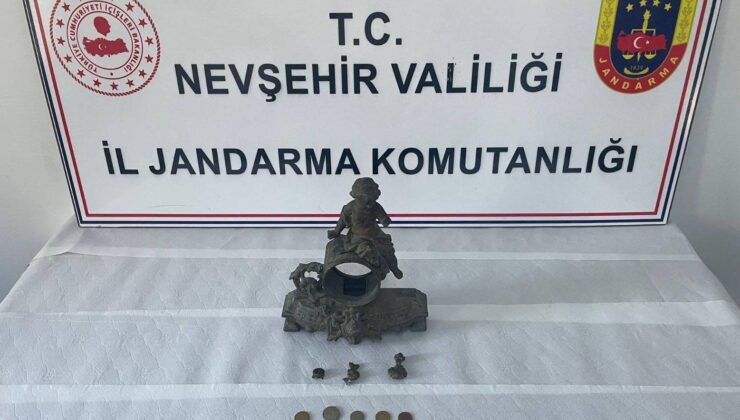 Nevşehir’de Jandarma, Tarihi Eser Kaçakçısına Göz Açtırmadı