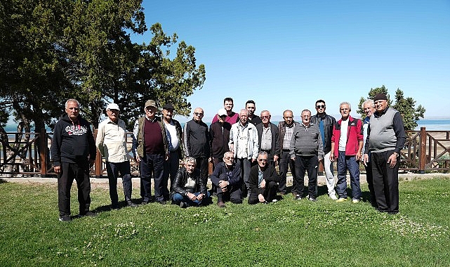 Konya Büyükşehir Huzurevinde Kalan Büyüklerimiz İçin Kamp Etkinliği Düzenledi