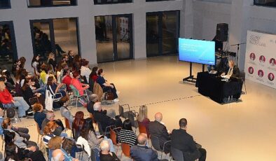 Nilüfer Felsefe Buluşmaları’nda kadın haklarına felsefi bakış