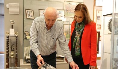 Başkan Ünsal, Kaf Sin Kaf’ın 113. yaşını kutladı