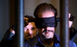 “Anne Kafamda Bit Var” Dünya Prömiyeri Yapıyor