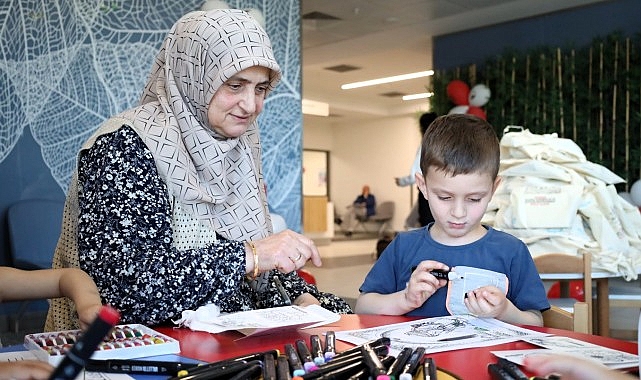 23 Nisan’ın neşesi Şehir Hastanesi’ne taşındı