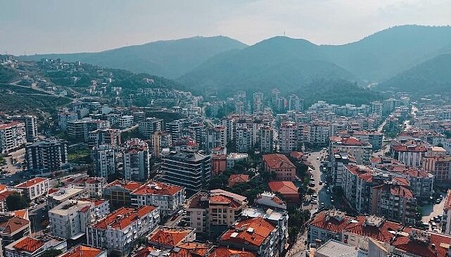 Balçova’da Dijital Dönüşüm Başlıyor: Yapay Zekâ Destekli Dijital İkiz Sistemi Yolda