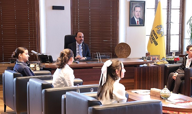 Başkan Altay, Çocuk Meclisi ve Gençlik Meclisi Üyeleriyle Buluştu