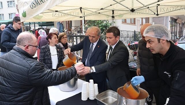 Başkan Aydın’ın Cuma Durağı Muradiye Mahallesi Oldu