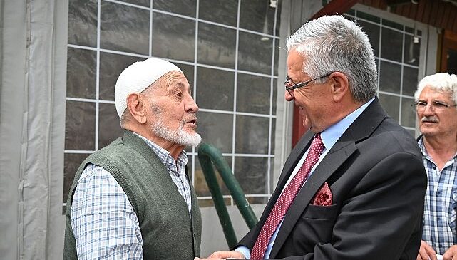 Çıralı’da vatandaşlar tapularına kavuşmaya başladı