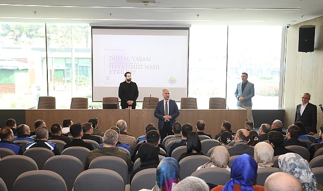 İnegöl Belediyesi’nden Personeline “Sağlıklı Dijital Yaşam Ve Ekran Kullanımı Yönetimi” Eğitimi