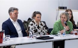 İzmir ortak aklı harekete geçiren konsey ve kurullarıyla kalkınacak