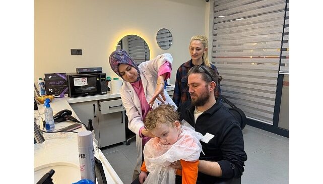 Kaan’ın ilk saç kesimi tatlı bir anıya dönüştü