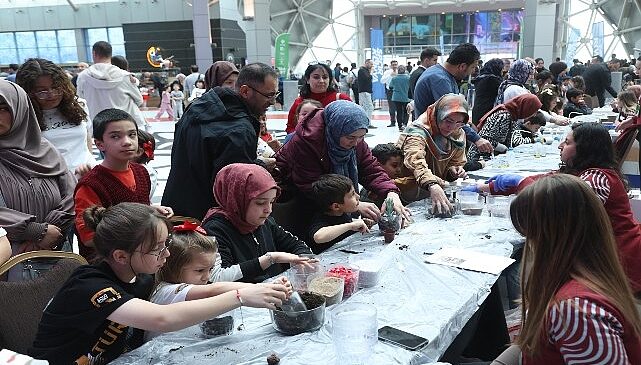 Konya Bilim Merkezi “SERAFEST” ile Çocukları Bilim ve Doğayla Buluşturuyor