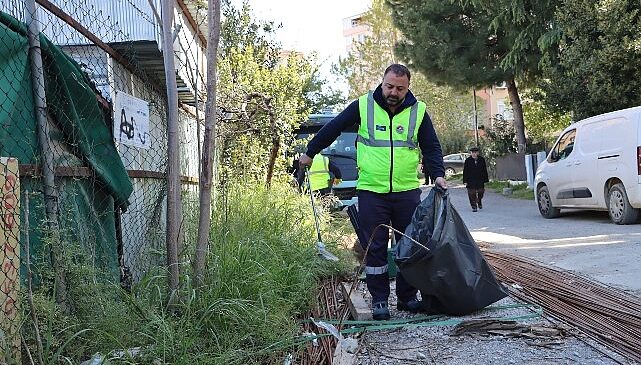 Maltepe’de Bahar Seferberliği Bağlarbaşı’nda Sürüyor