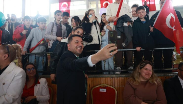 Nevşehir’de 23 Nisan Coşkusu: Rasim Arı Çocuklarla Buluştu!