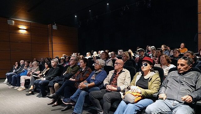 Prof. Berktay: “Kadın hakları mücadele alanıdır”