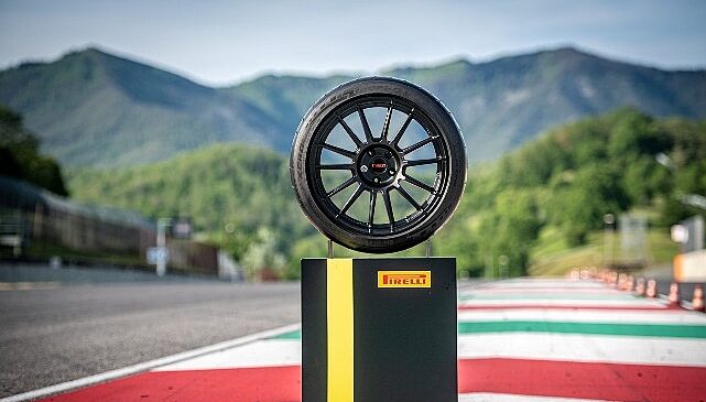 Tyre Reviews’a Göre Dünyanın En Hızlı Lastiği: Pirelli P Zero Trofeo RS