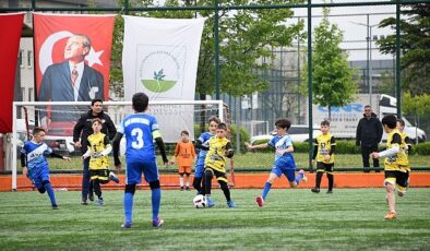 Osmangazi’de Çocuklar Sahada Buluştu
